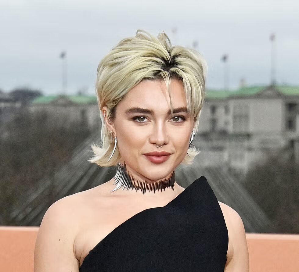 Sarah en tenue de soirée